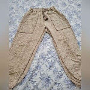 Beige Jogger